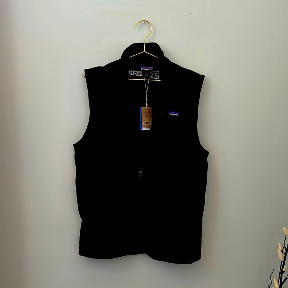 Patagonia Sweater Vest w Tags